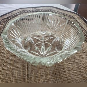 VTG Lead Crystal Glass Candy Bowl Dish Footed Floral Leaf Pattern